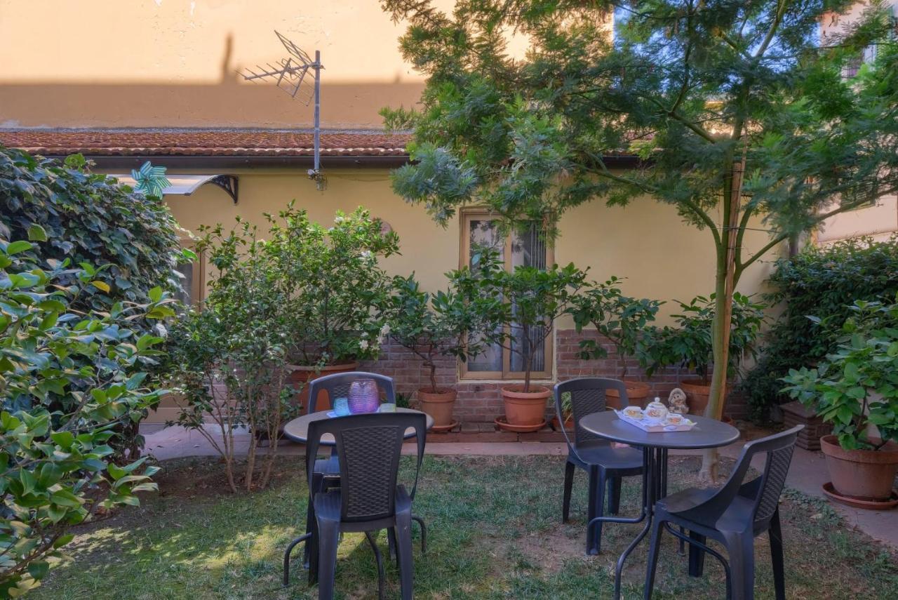 Guest house Dimora Del Magnifico 3*